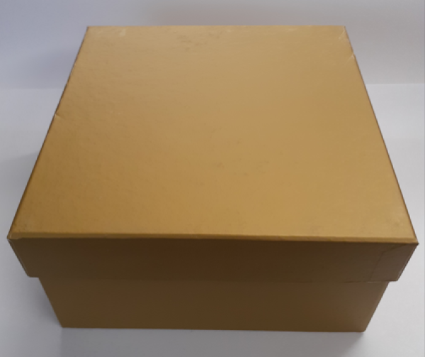 Geschenkbox 13 cm x 13 cm - gold
